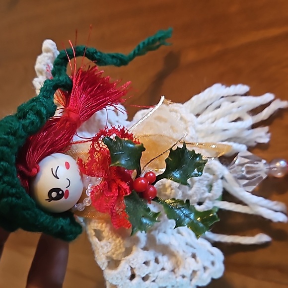 Hand Crafted Crochet Angel white green red colors multicolored plastic beaded - Picture 13 of 17